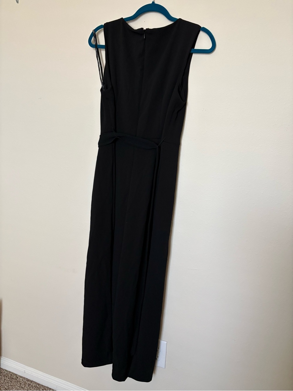 Calvin Klein Sleeveless V-Neck Black Jumpsuit with Waist Tie - Picture 6 of 7